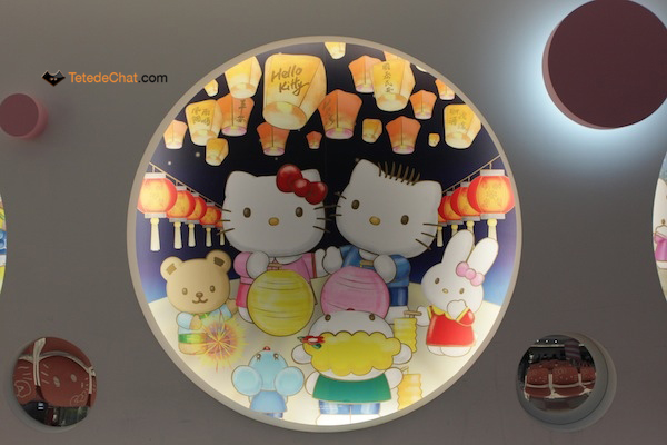 hello_kitty_gate